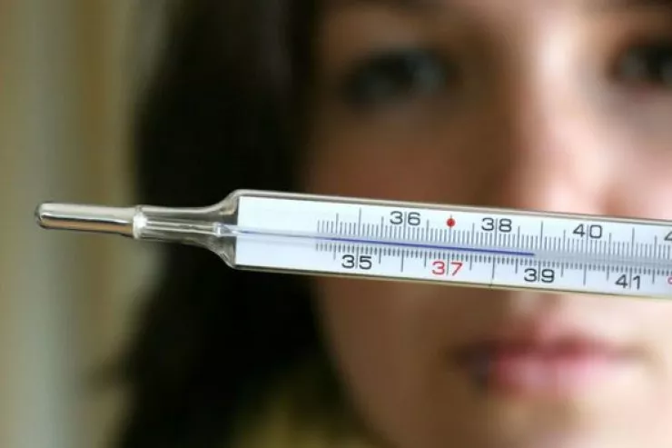 Salyanda 17 yaşlı qız qızdırmadan öldü