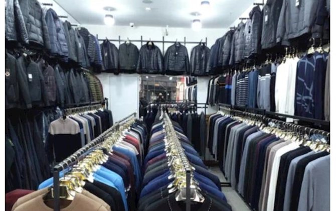Азербайджан сократил расходы на импорт одежды из Турции на 12%
