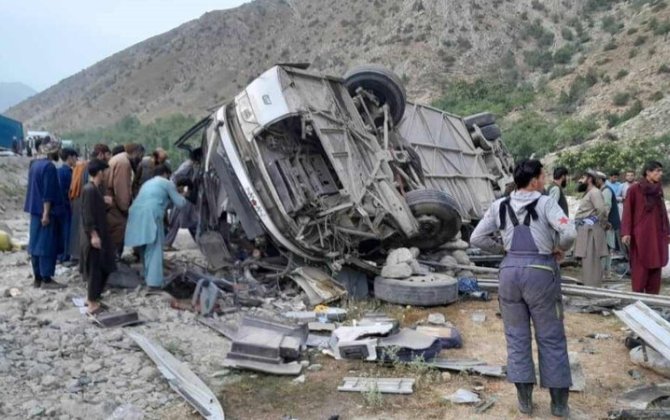 Əfqanıstanda yol qəzasında 12 nəfər öldü