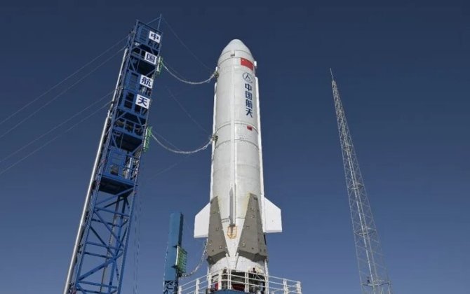 Çin təkrar istifadə edilə bilən gəmini kosmosa göndərdi