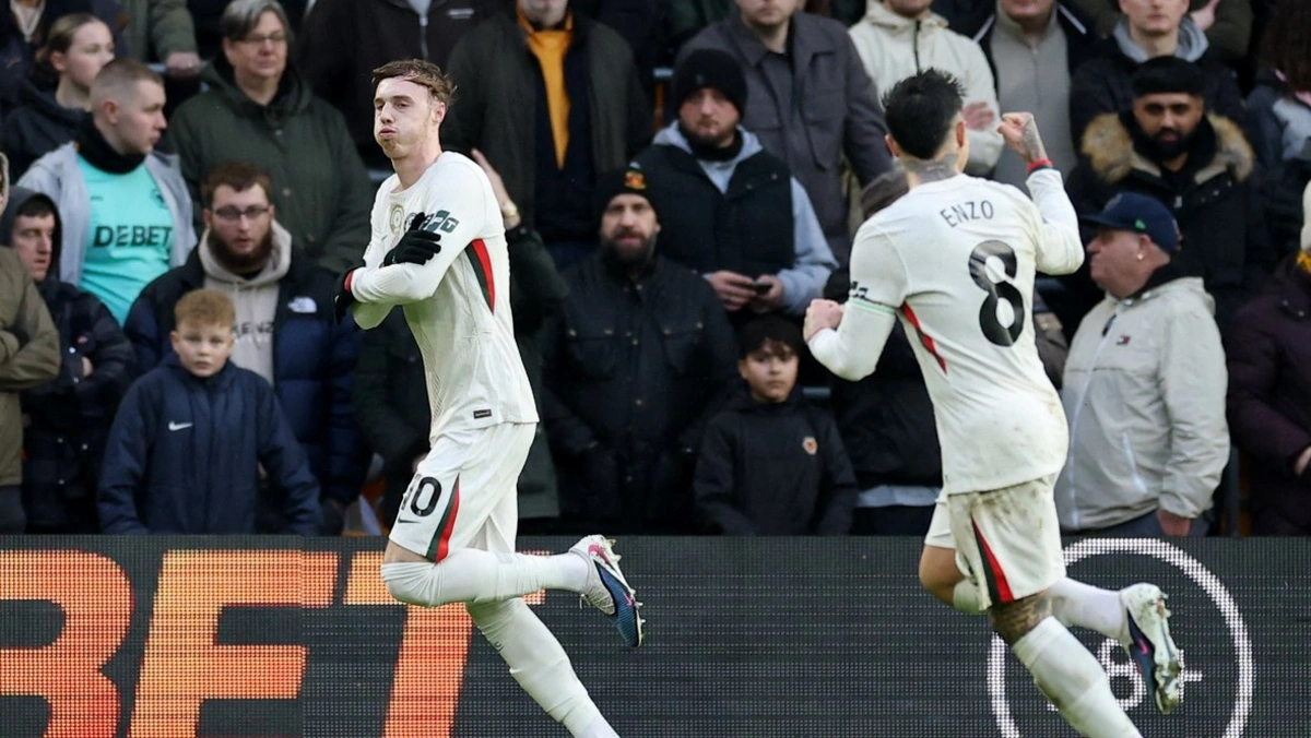 Английская Премьер-лига: хет-трик Палмера помог 