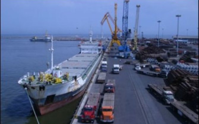 Назван объем грузоперевалки в порту Энзели