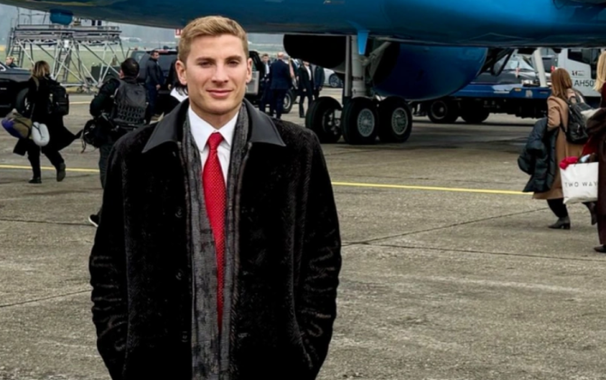 Vensin rəhbərlik etdiyi ABŞ nümayəndə heyəti İrəvandadır