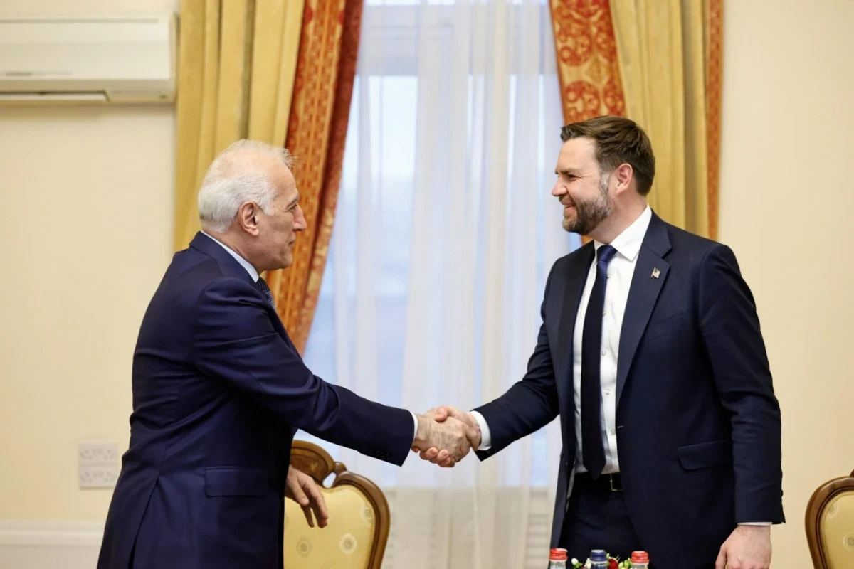 Ermənistan Prezidenti Cey Di Venslə görüşüb