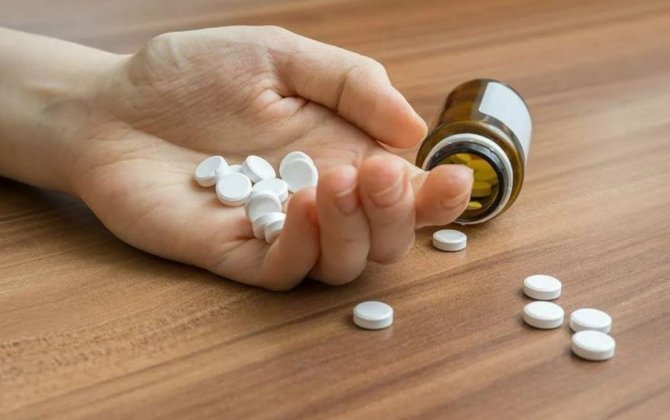 Мужчина в Баку умер от лекарственного отравления