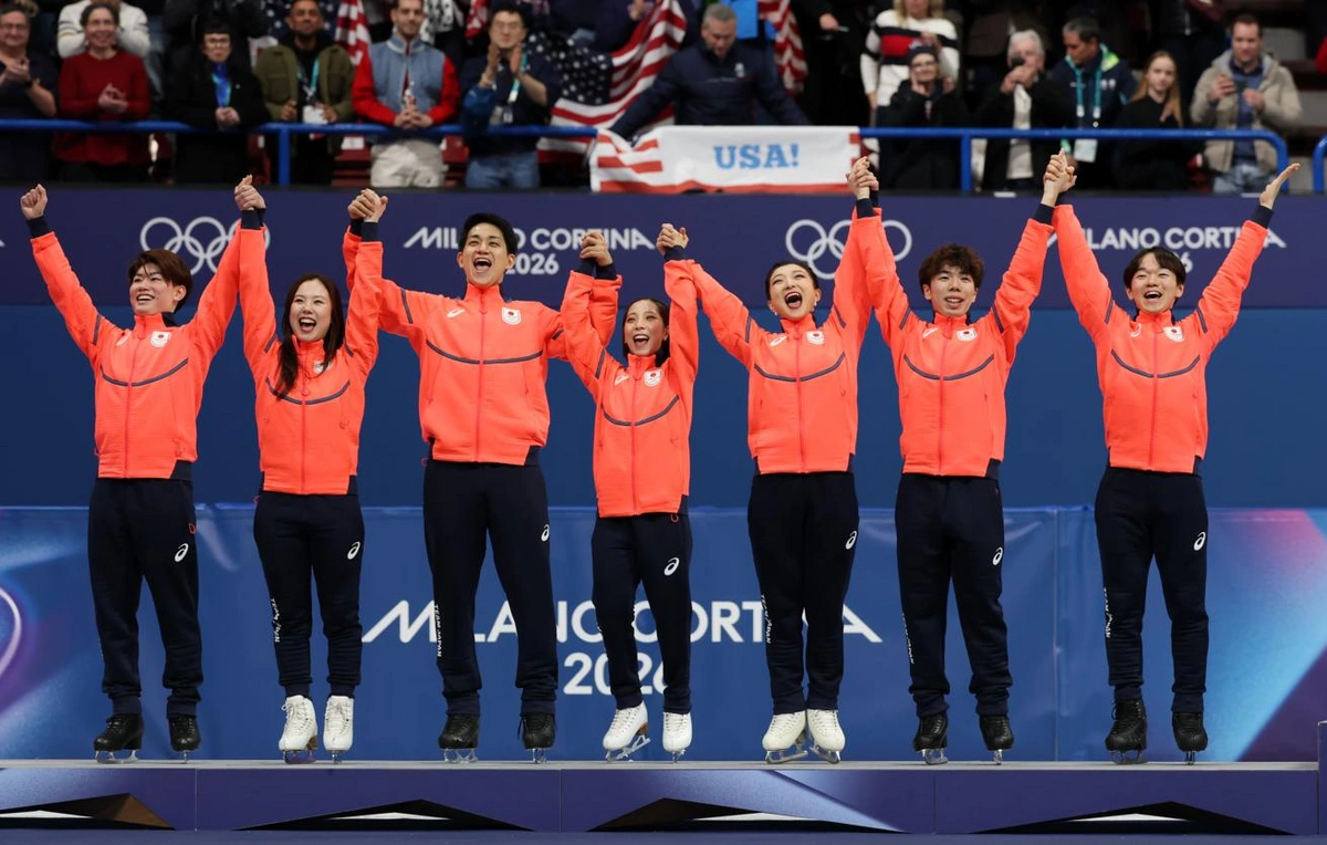 Японские фигуристы пожаловались на покрытие подиума на Олимпиаде