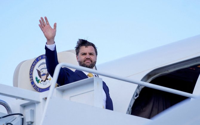 ABŞ vitse-prezidenti gecə İrəvandan haraya uçdu?..- Elxan Şahinoğlu nə deyir?..