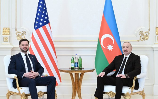 Prezident İlham Əliyevin Ceyms Devid Vens ilə məhdud tərkibdə görüşü keçirilib - FOTO - YENİLƏNİB