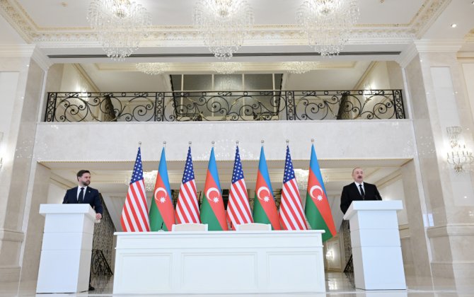 İlham Əliyevlə Cey Di Vens mətbuata bəyanatlarla çıxış ediblər - FOTO - YENİLƏNİB