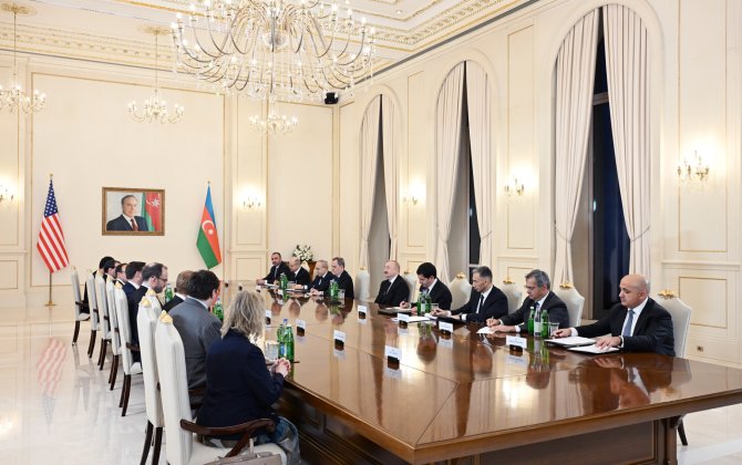 Вэнс посетовал на недальновидную политику администрации Байдена в отношении Баку