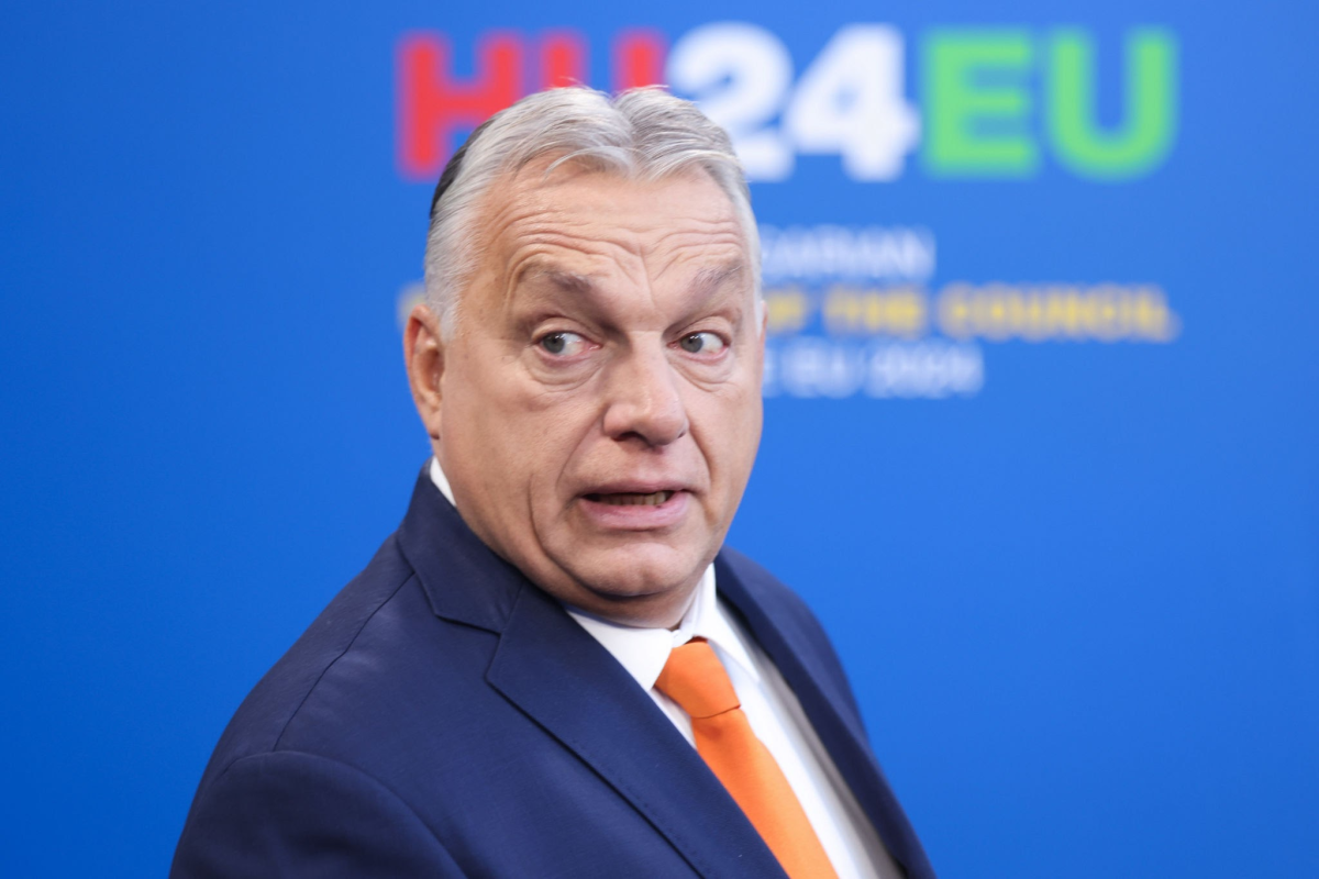 Orban Zelenskiyə: Aİ-yə üzvlüyün şərtlərini namizəd ölkə müəyyən etmir, yanlış yoldasınız