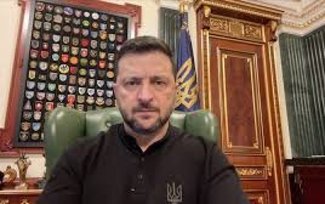 Зеленский заявил о массированных ударах РФ по объектам энергетики Украины