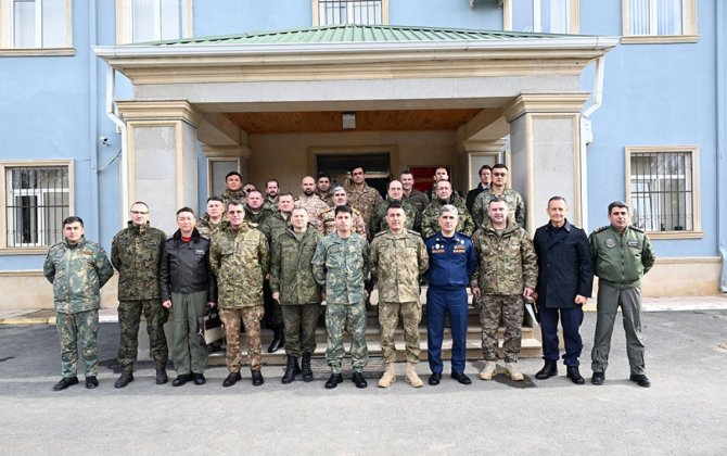 Hərbi attaşelər HHQ-nin hərbi hissəsində olublar - VİDEO