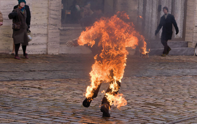 Mingəçevirdə bir nəfər digərinin üzərinə spirt tökərək yandırıb