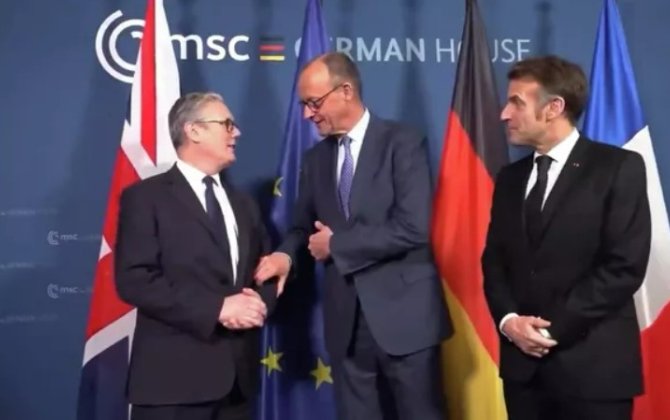 Филиппо: Стармер и Мерц унизили Макрона на глазах у всех