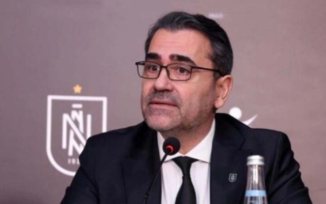 “Neftçi” “Qarabağ”la oyunun təxirə salınmasına necə razılaşıb? – Cenk Sümer açıqladı