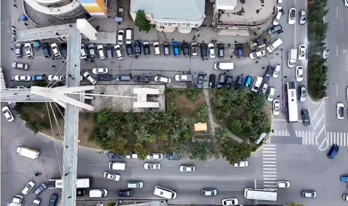 Изменена схема движения на 