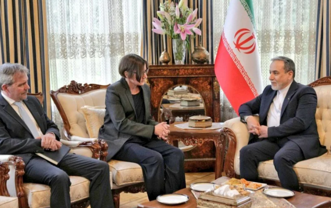 Abbas Əraqçi Cenevrədə BQXK-nın prezidenti ilə görüşüb