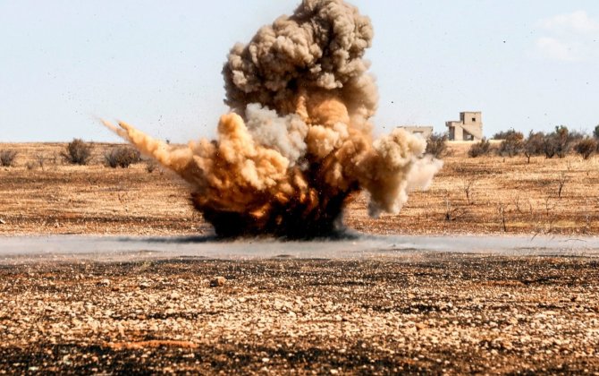 Suriyada minatəmizləmə zamanı partlayış baş verib, jurnalistlər xəsarət alıb