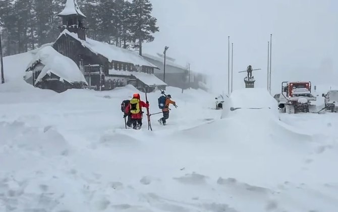 ABŞ-də qar uçqunu nəticəsində 10 xizəkçi itkin düşüb