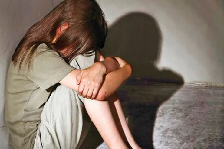 Azyaşlıya qarşı əxlaqsız hərəkətlər edən kişiyə 17 il HƏBS CƏZASI