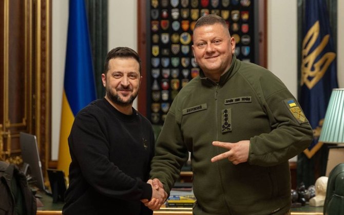 Экс-главком ВСУ обвинил Зеленского в провале контрнаступления в 2023 году