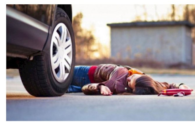 Gəncədə 28 yaşlı qadını maşın vurub