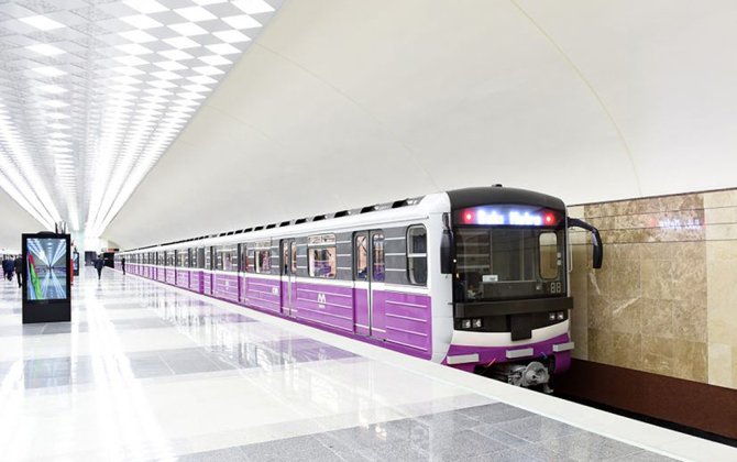 В бакинском метро снова неполадки