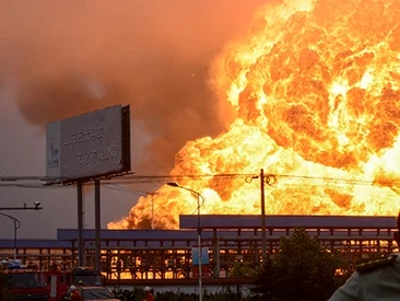 В ЮАР произошли взрывы на химзаводе