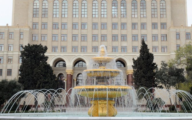 Dilçilik İnstitutunda xanım işçilər arasında dava - Direktor cərimələndi