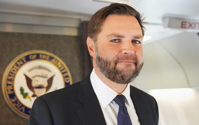 Вэнс раскритиковал решение Верховного суда США о пошлинах Трампа