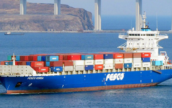 В Азербайджане в январе морским транспортом перевезено около 660 тыс. тонн грузов