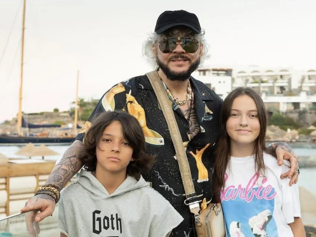 Сын Киркорова попал в одну футбольную команду с сыном Плющенко - ВИДЕО