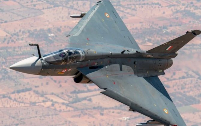 Hindistanda qırıcı təyyarə qəzaya uğradı