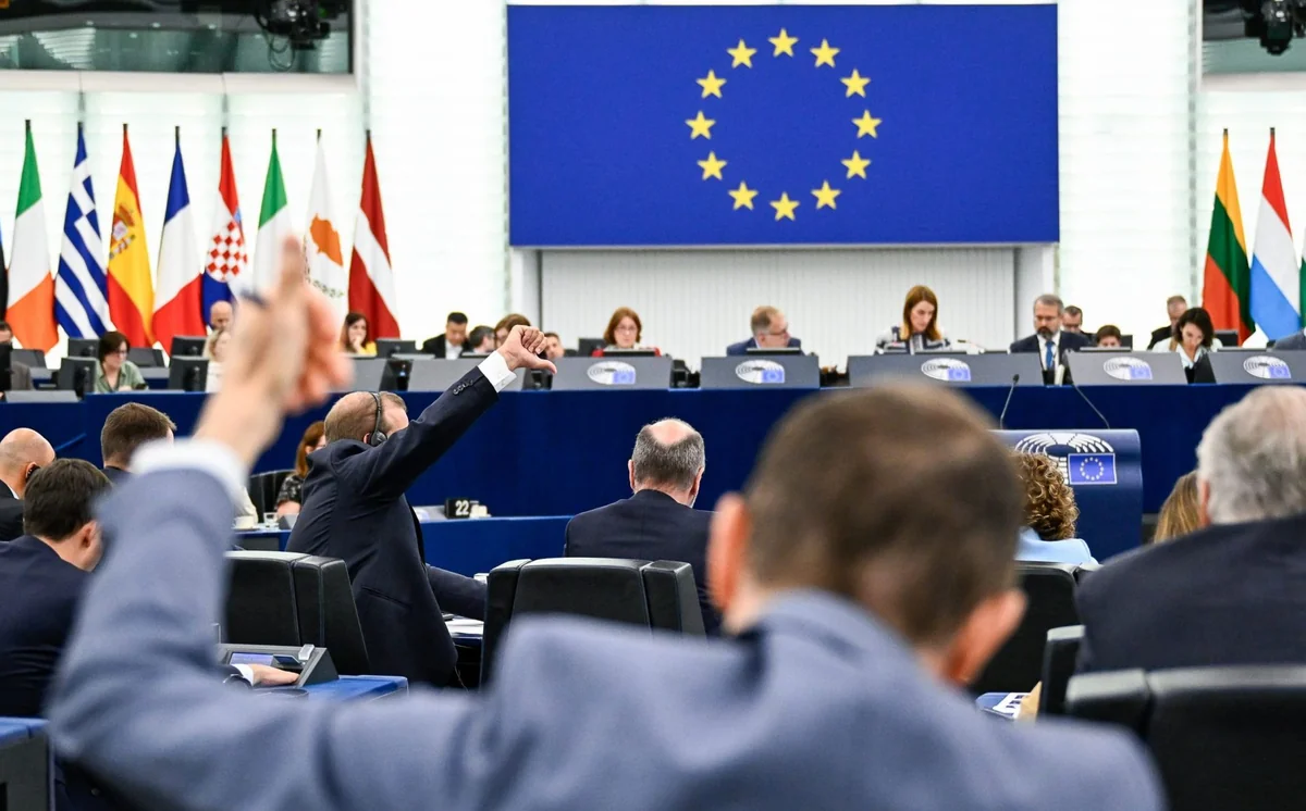 Avropa Parlamentindən Ukrayna ilə bağlı 