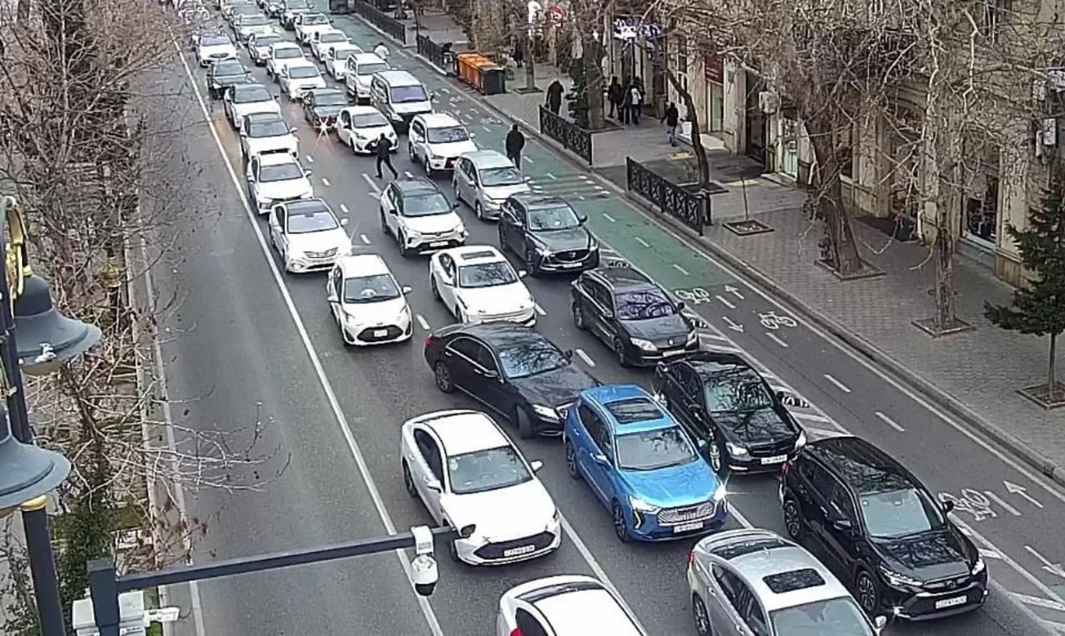 Paytaxtın hansı küçələrində sıxlıq var?