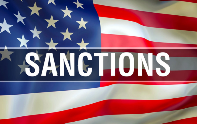 ABŞ İranın neft ixracatçılarına və silah istehsalçılarına sanksiyalar tətbiq edib