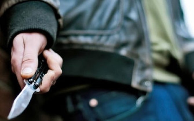 Bakıda dostunun atasını bıçaqlayana 11 il CƏZA