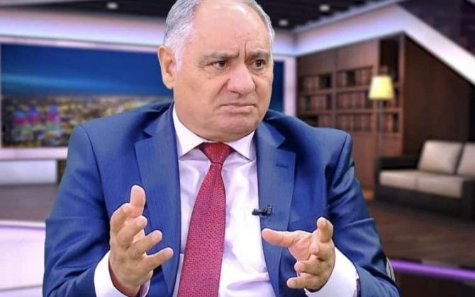 “50 dəqiqədən artıq iclas əvvəl faciəyə, sonra komediyaya çevrilir” – Professorla “yatan alimlər” SÖHBƏTİ