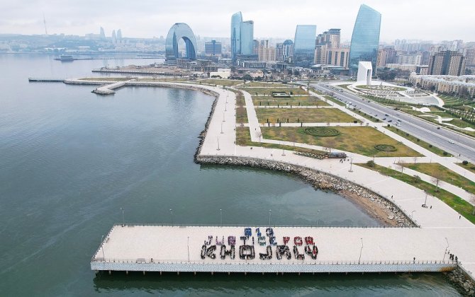 Azərbaycan könüllülərinin iştirakı ilə  “613 Justice for Khojaly” fləşmobu keçirilib - FOTO