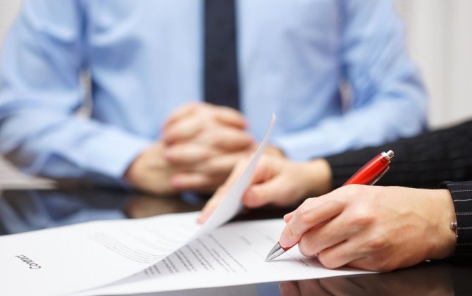 В Азербайджане предложили запретить увольнение работников старше 60 лет