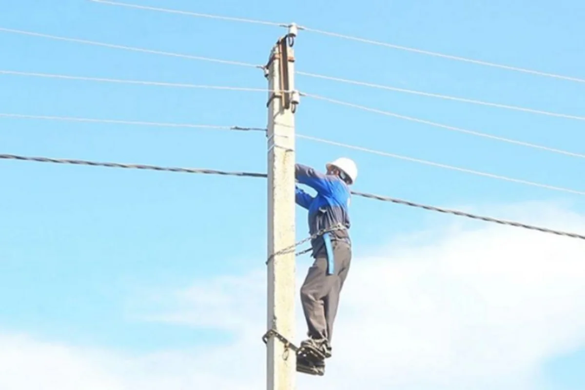 В Баку трагически погиб монтёр