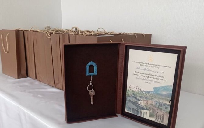 Kəlbəcər şəhərinə yola salınan köç ünvana çatdı - FOTO