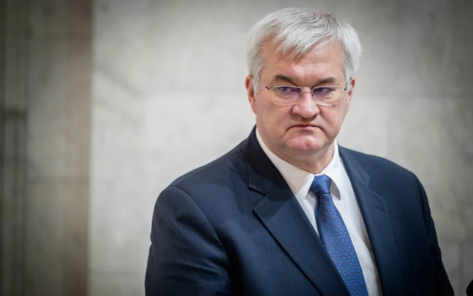 Sibiqa İrandakı vəziyyət barədə: Tehran diplomatik həll fürsətini əldən verib