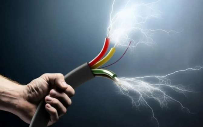 Lənkəranda 52 yaşlı kişini elektrik cərəyanı vurub