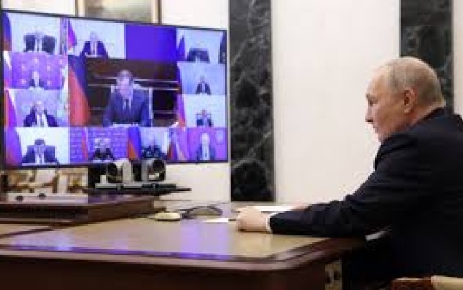 Песков: Путин провел совещание Совбеза из-за ситуации вокруг Ирана