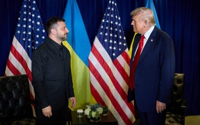 Зеленский о Трампе: Он не на моей стороне