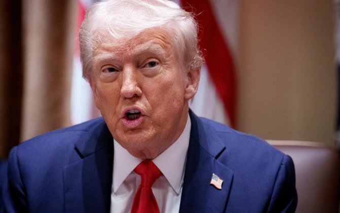 CENTCOM: Трамп приказал, военные «наносят сокрушительные удары» видео