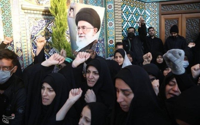 Xameneinin ölümünə görə aksiyalar keçirilir - VİDEO