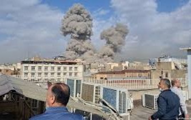 İran televiziyasına hücum edildi - VİDEO